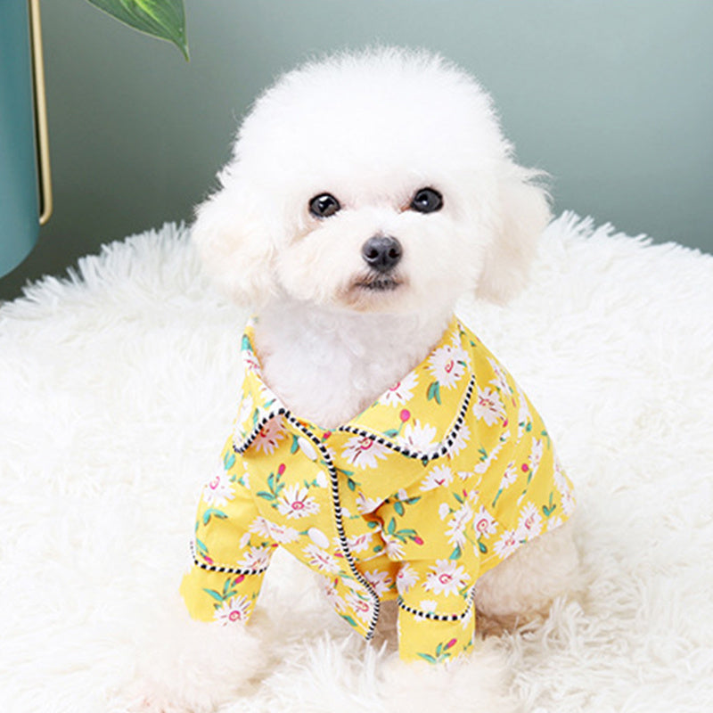 Pijamas para mascotas con estilo francés