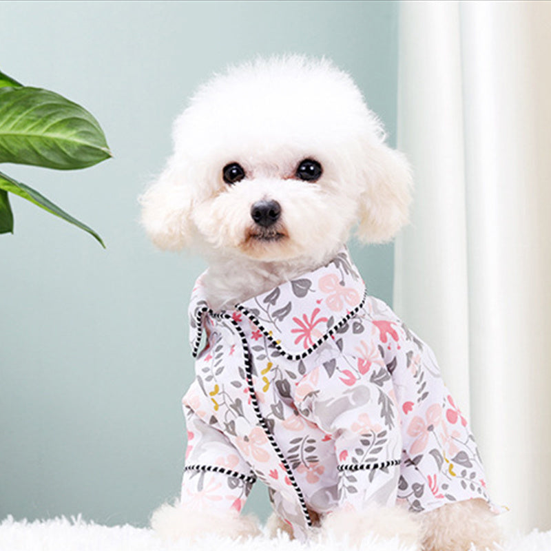 Pijamas para mascotas con estilo francés